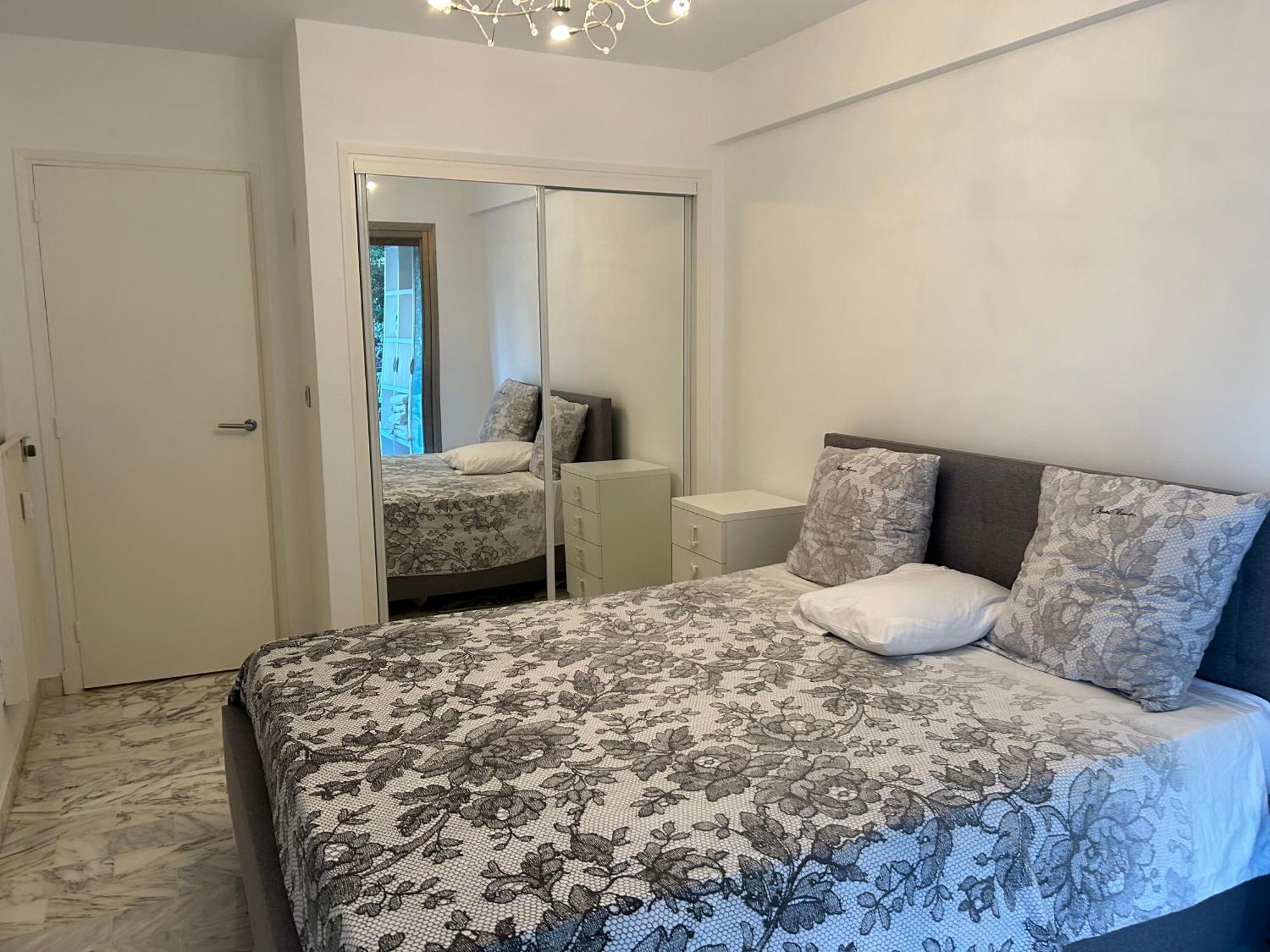 Appartement T2 Bord De Mer Cannes Exterior photo