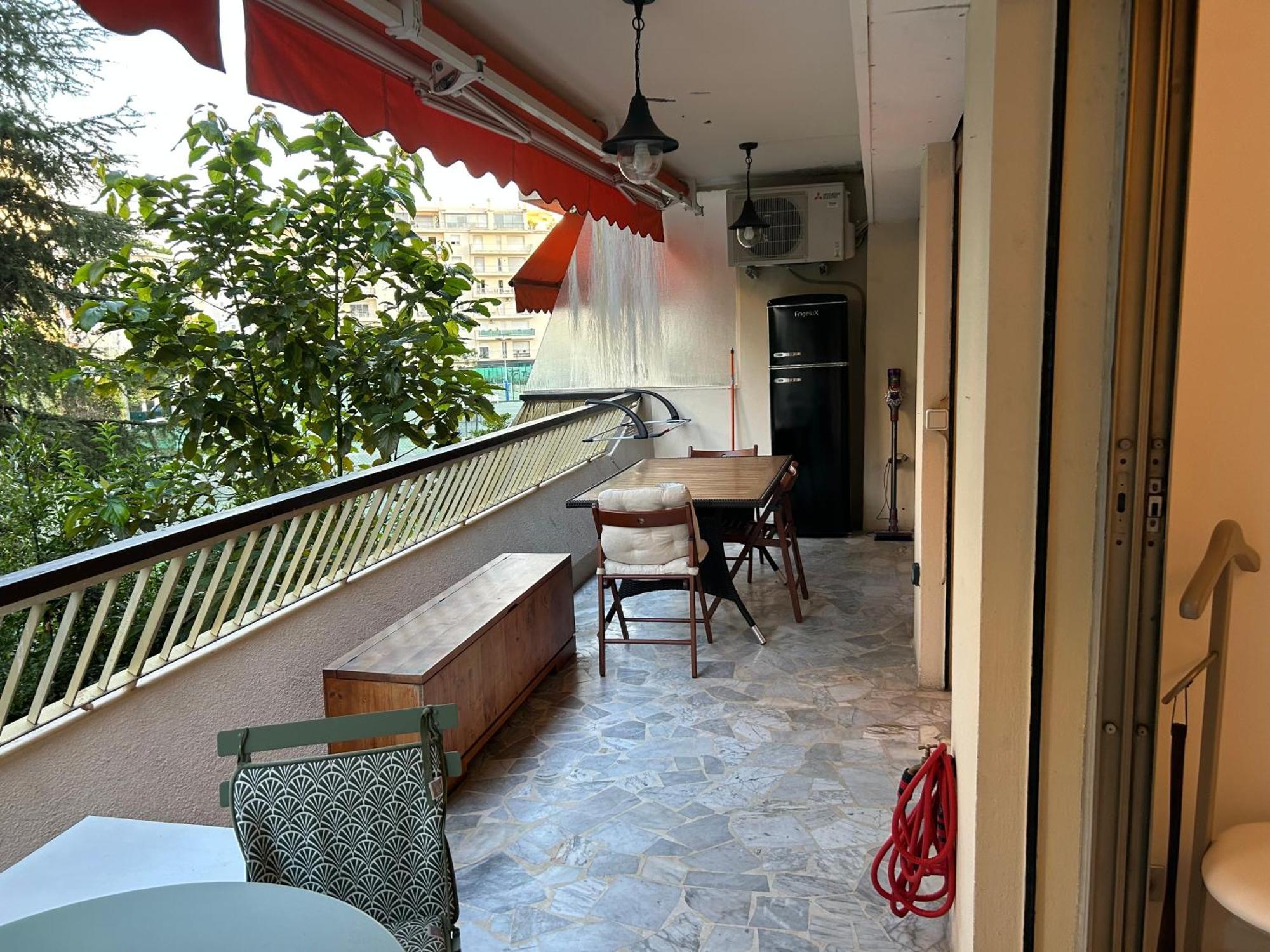 Appartement T2 Bord De Mer Cannes Exterior photo